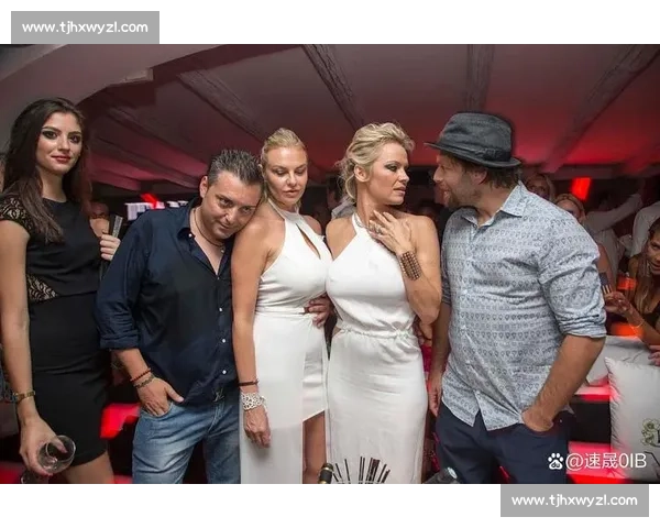 特里皮尔被曝与成人女星夜店密会至凌晨 婚姻破裂细节曝光