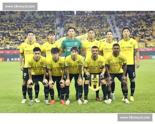 罗萨补时双响！广州豹 2-2 绝平陕西，冲超悬念延续